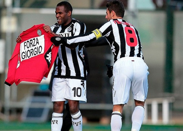 篮球火箭主力球员受伤缺阵