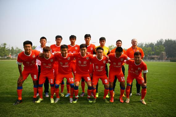 C罗社媒宣布对AI公司Perplexity进行投资，后者估值200亿美元