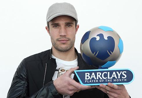 忍不了！球迷刷屏利物浦官方社媒评论区，要求斯洛特下课